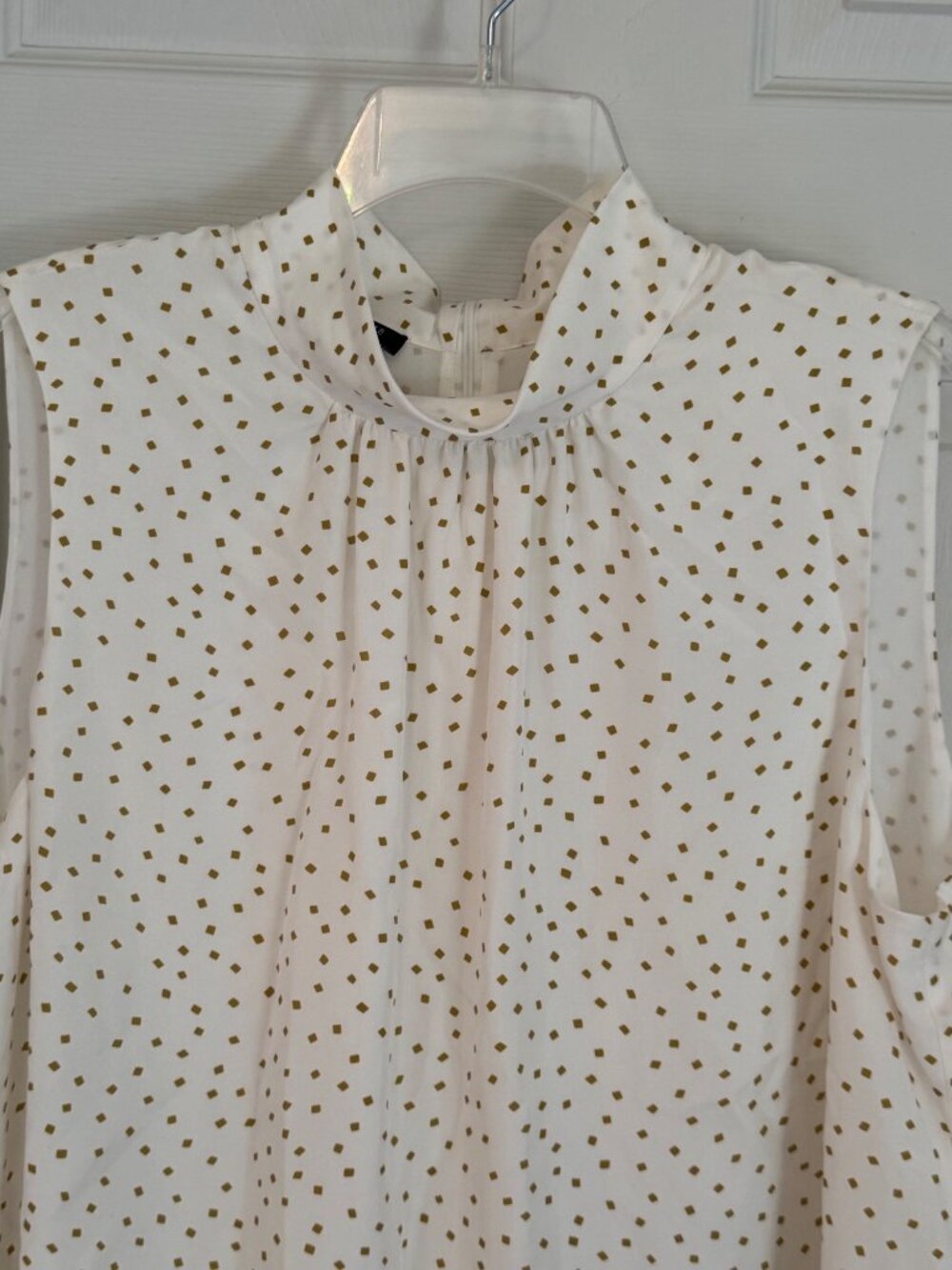 Lafayette 148 NY Leeann 100% Silk Mock Neck Alabaster Sleeveless Blouse XL - Picture 4 of 9